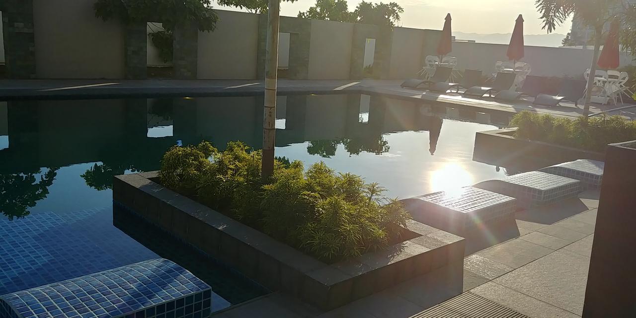 מקטאן Mactan Newtown Seaview At One Pacific Residence מראה חיצוני תמונה